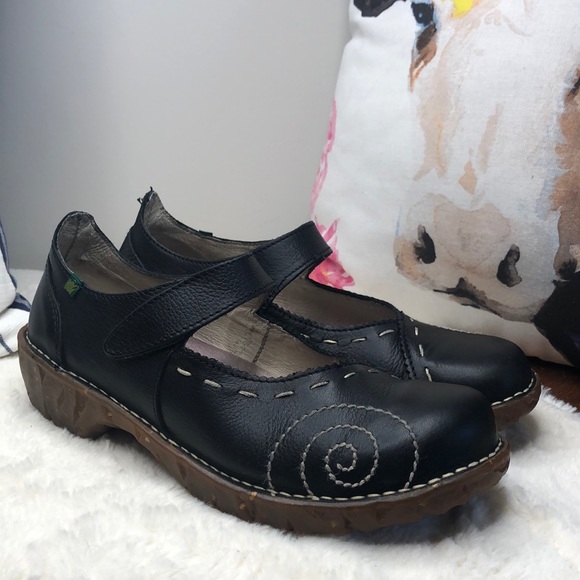 el naturalista mary jane shoes
